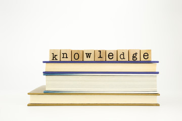 名校考研招不满的专业